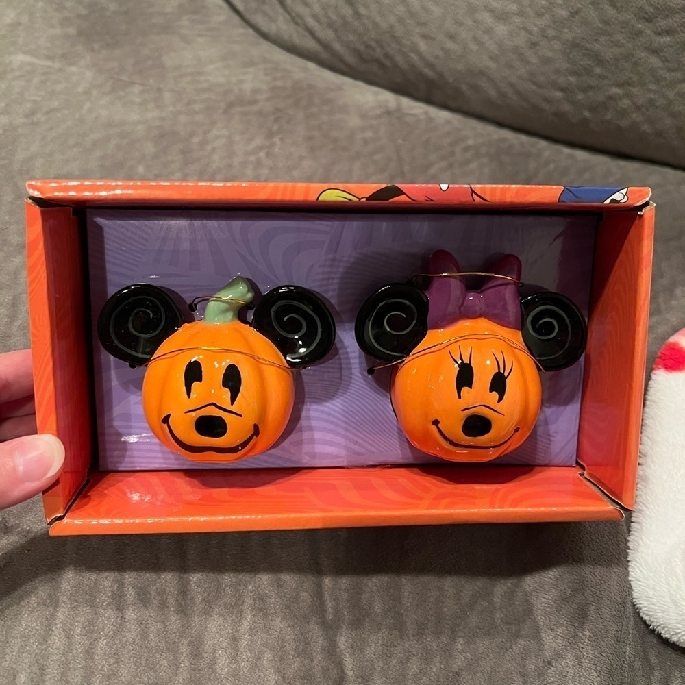 Mickey pumpkin salt and pepper shakers